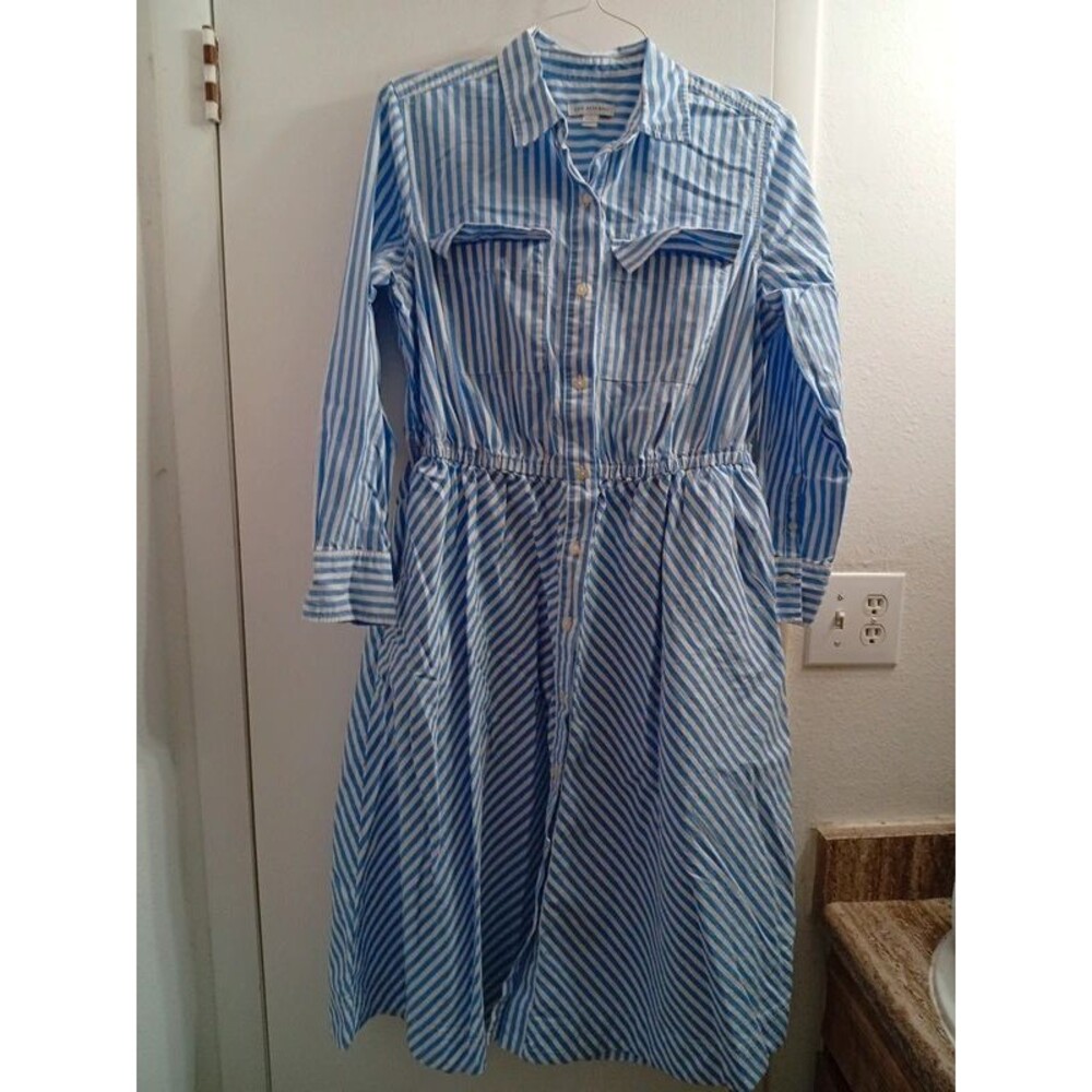 Ladies size 12/14 (L) Free Assembly blue & white striped dress